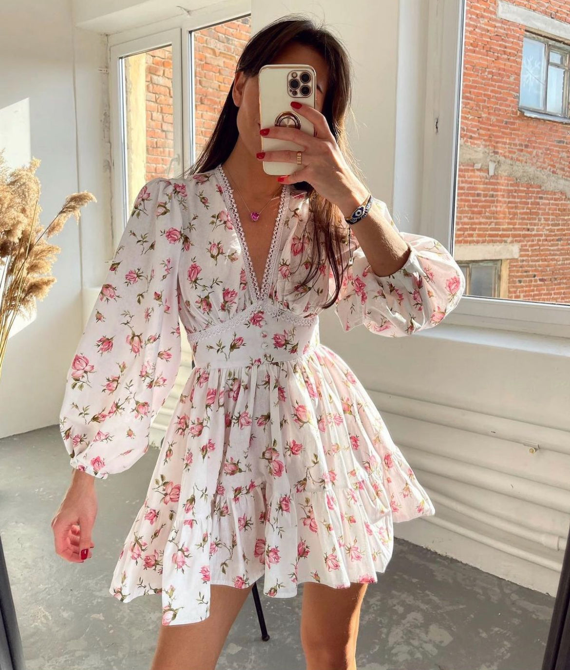 Women's V-Neck Floral Mini Dress with Long Sleeves and Ruffle Skirt
