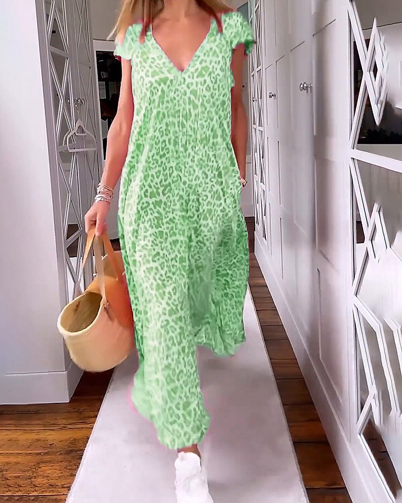 Women's V-Neck Maxi Dress with Animal Print and Relaxed Fit