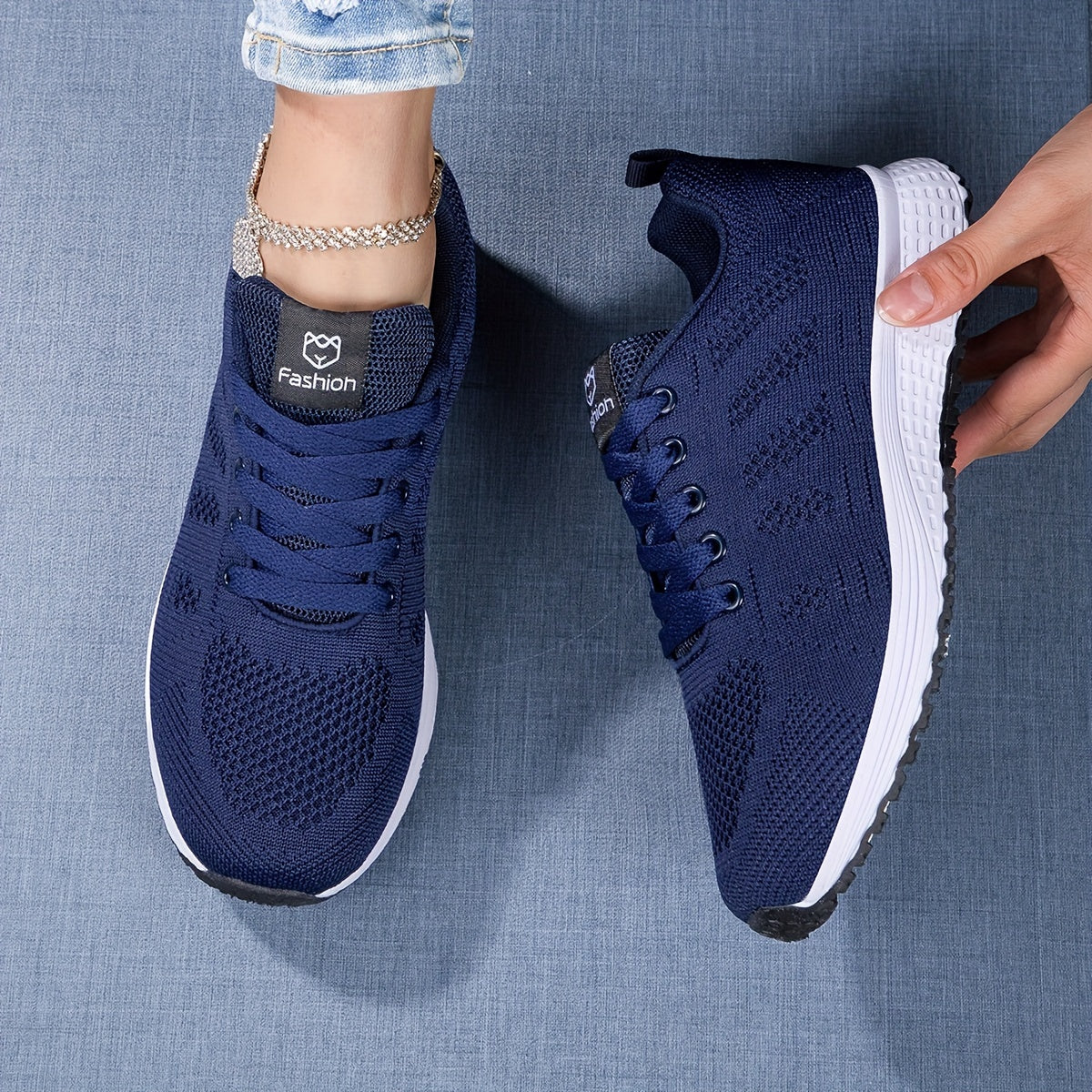 Women’s Lightweight Athletic Sneakers with Mesh and Laces
