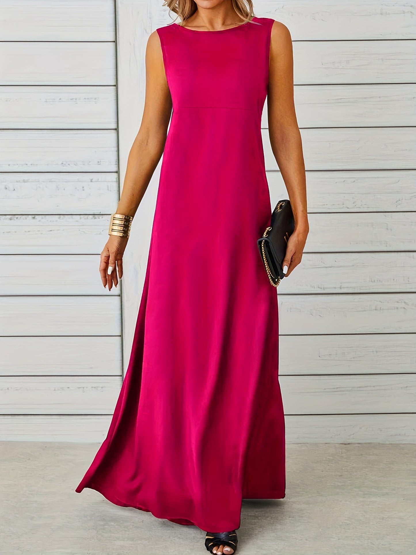 Women's Sleeveless Maxi Dress with Floor-Length Flow and Clean Lines