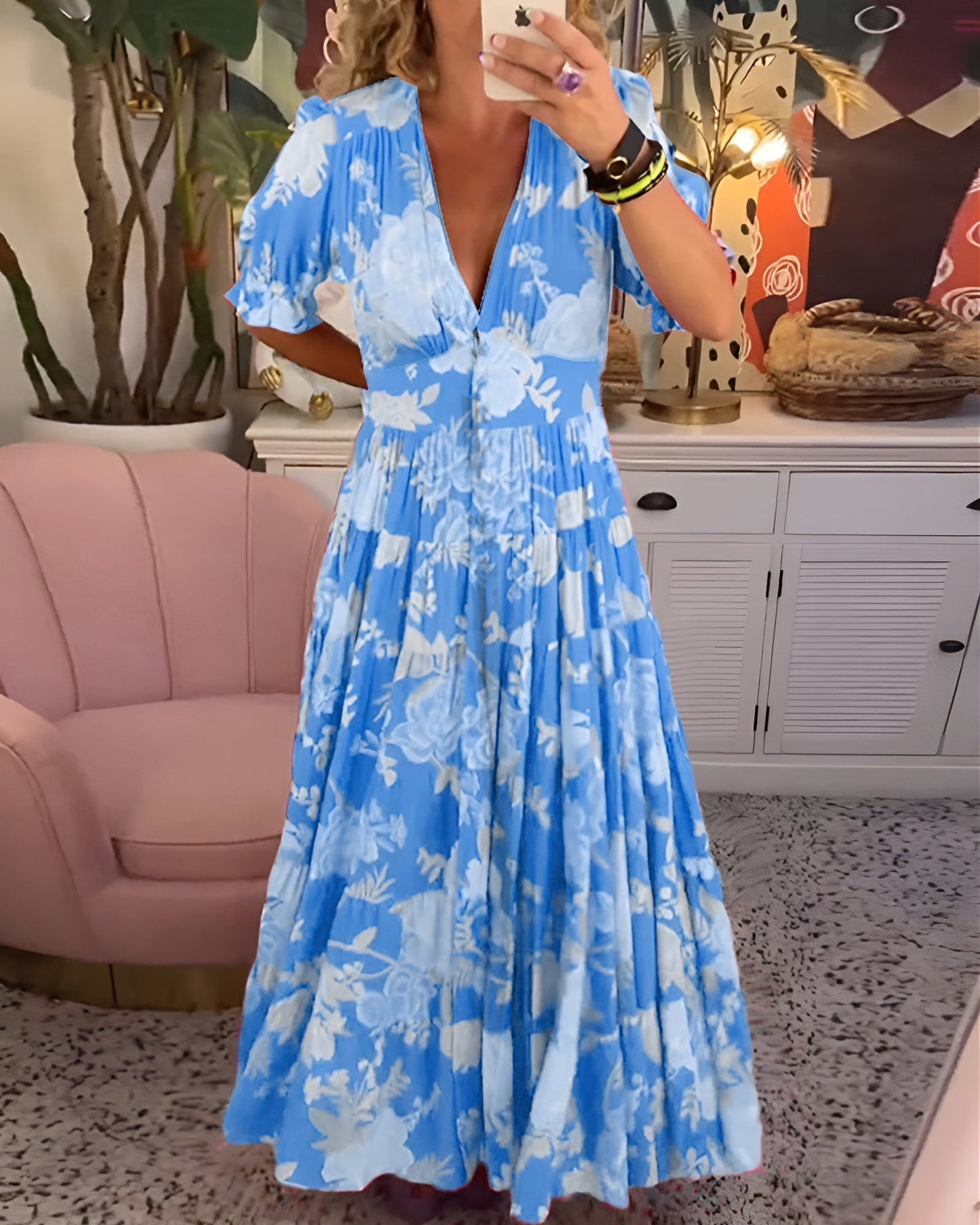Women's Short-Sleeve Floral Maxi Dress with V-Neck and Flowing Skirt