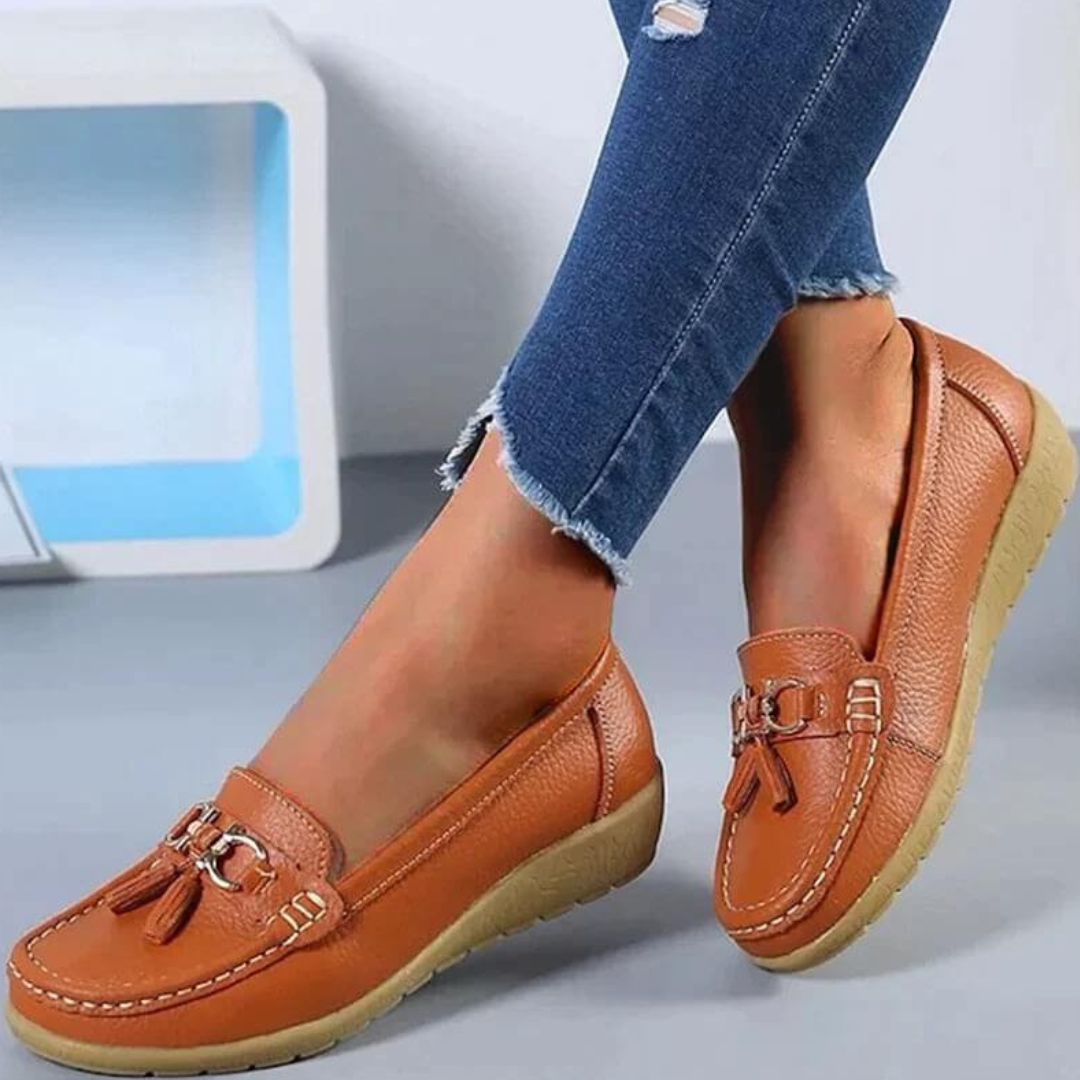 Women's Slip-On Shoes with Tassel Detail and Cushioned Sole