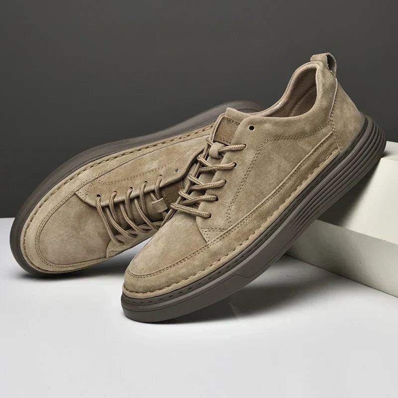 Men’s Casual Lace-Up Sneakers with Contrast Sole and Raised Stitching