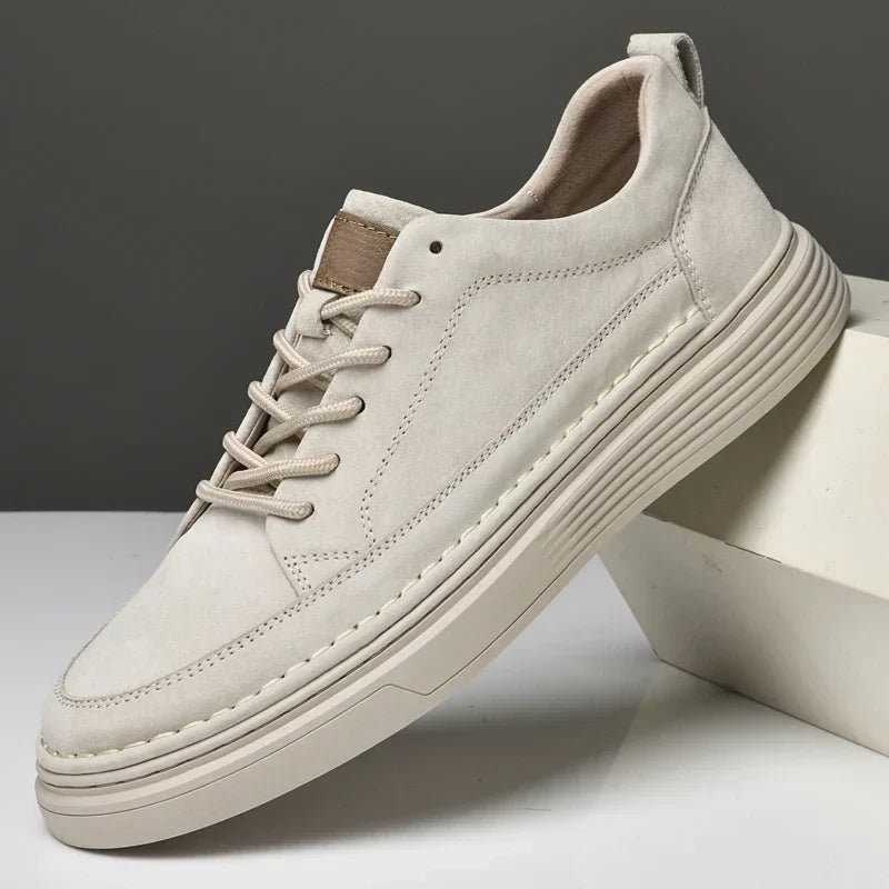 Men’s Casual Lace-Up Sneakers with Contrast Sole and Raised Stitching