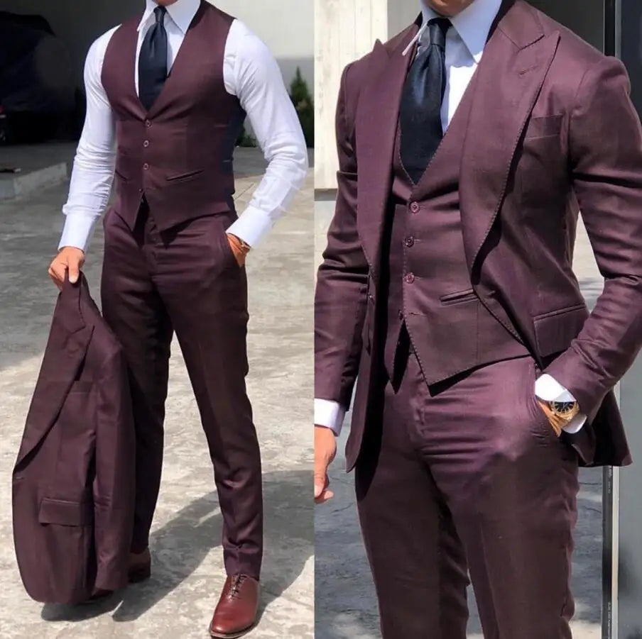Men's Slim Fit Three Piece Suit with Blazer Vest and Trousers