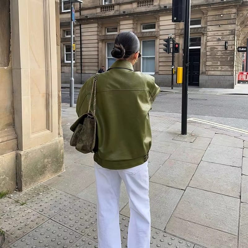 Women's Oversized Jacket with Zip Front and Flap Pockets