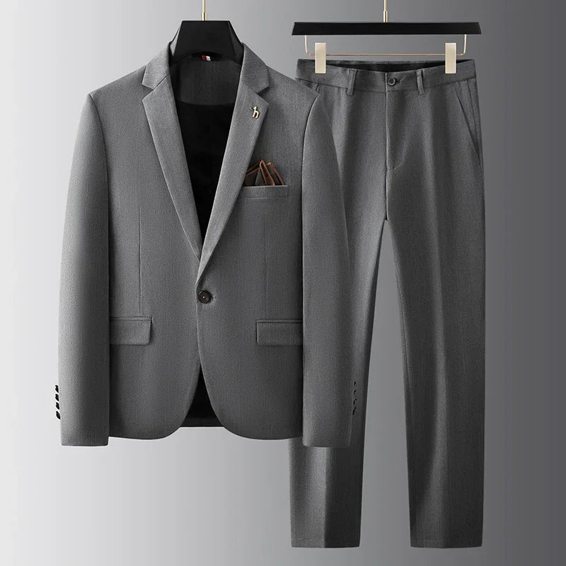 Men's Slim-Fit Two-Piece Suit Set with Blazer and Tailored Trousers