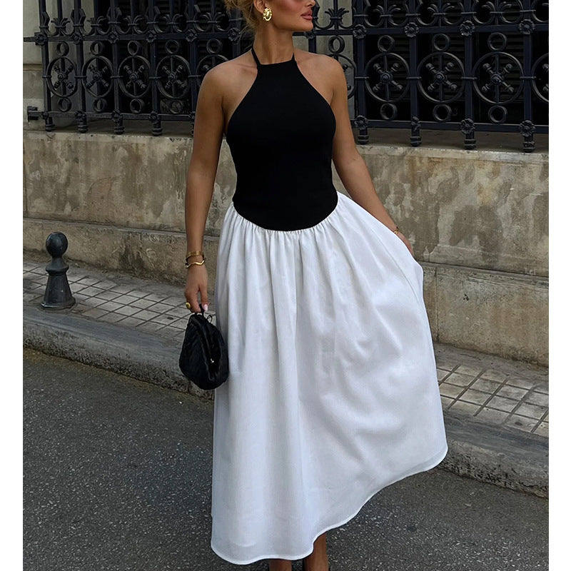 Women's Halter Neck Maxi Dress with Fitted Bodice and Flared Skirt