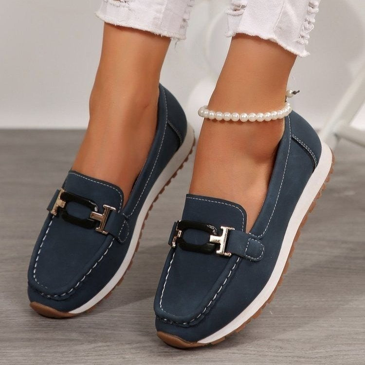 Women's Slip-On Shoes with Chain Detail and Cushioned Sole