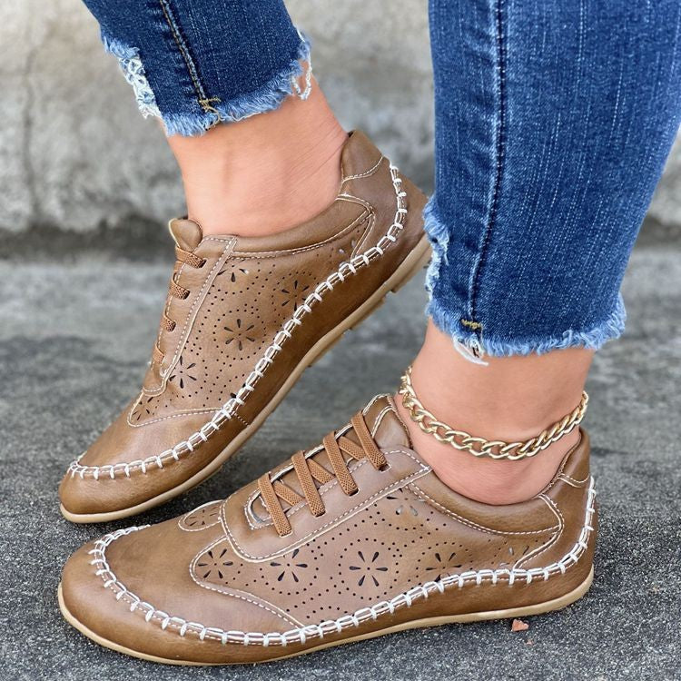 Women's Casual Comfort Shoes with Floral Stitch Detailing