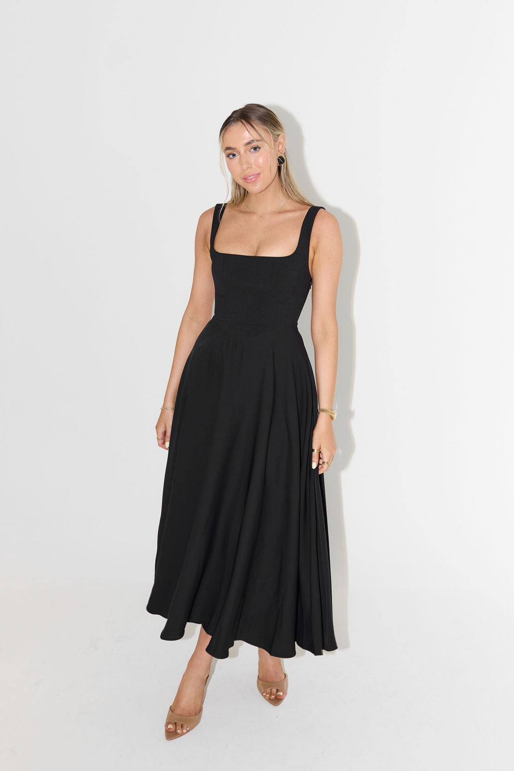 Women's Sleeveless Square Neck Midi Dress with A-Line Silhouette