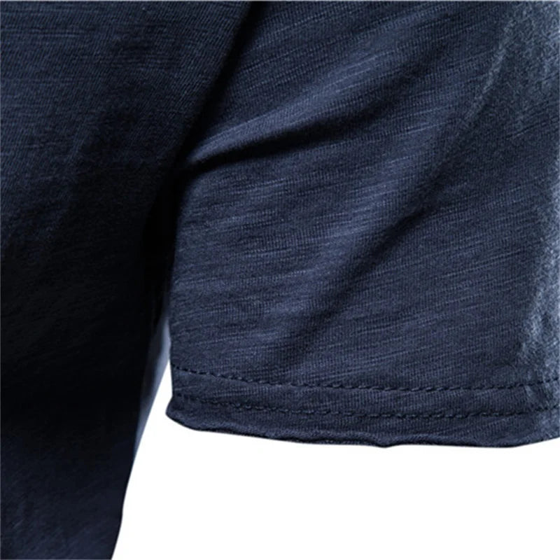 Men's Slim Fit Short Sleeve T-Shirt in 100% Cotton Round Neck