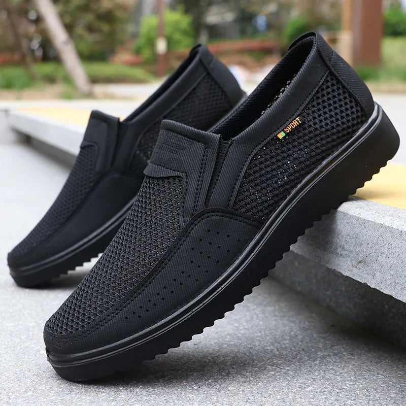 Men's Slip-On Mesh Loafers with Textured Sole and Elastic Insets
