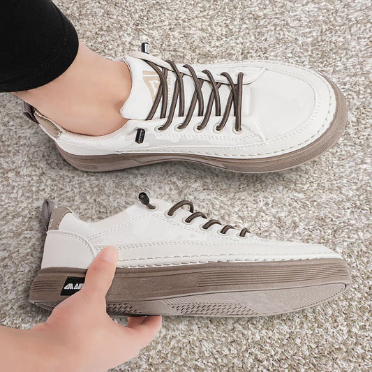 Men's Platform Skate Sneakers with Contrast Sole and Lace-Up Design