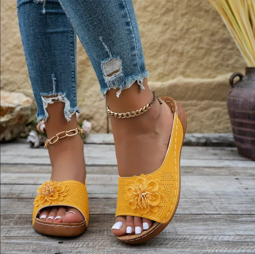 Women's Floral Design Orthopedic Sandals