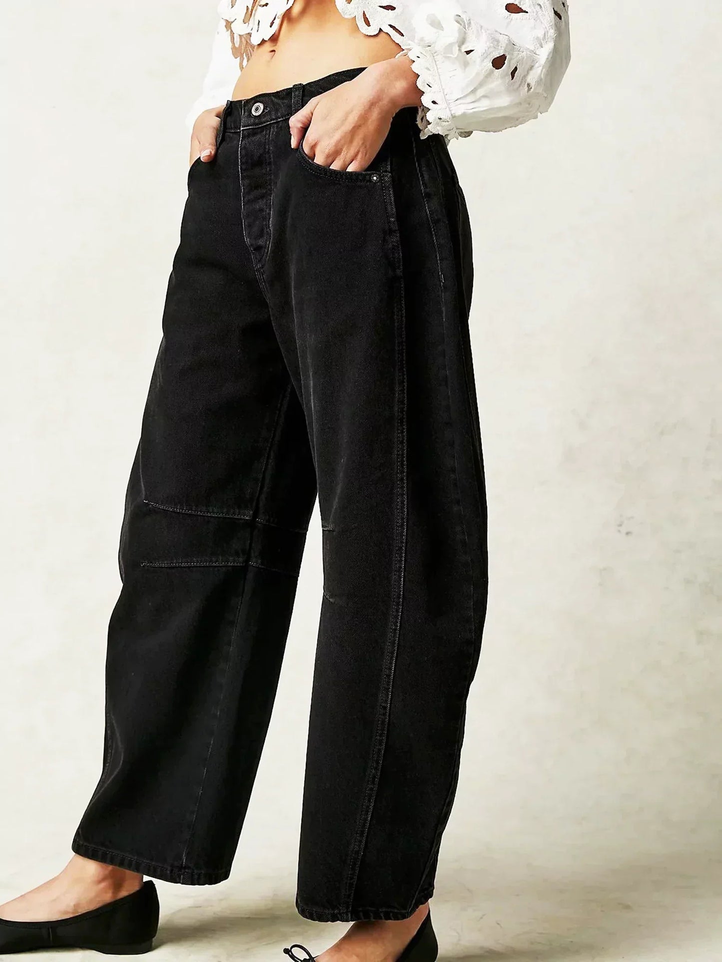 Women's leopard-print barrel jeans