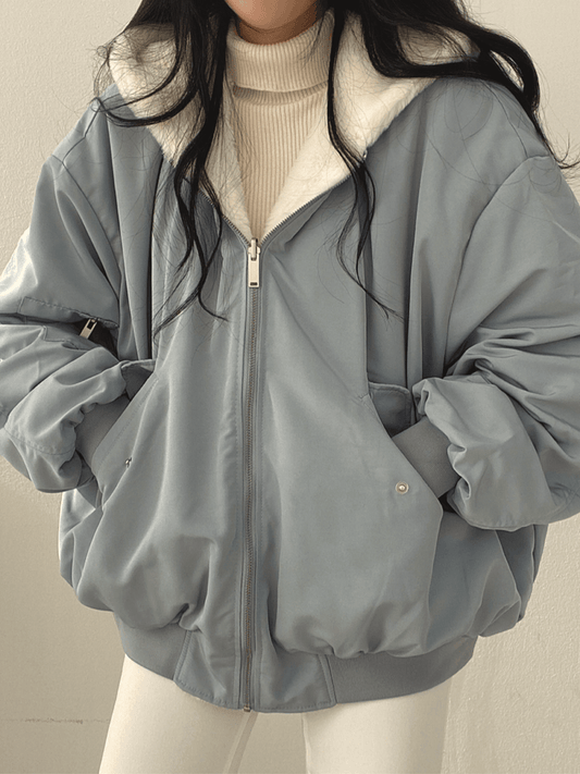 Women's Oversized Winter Jacket with Soft Lining and Zip Closure