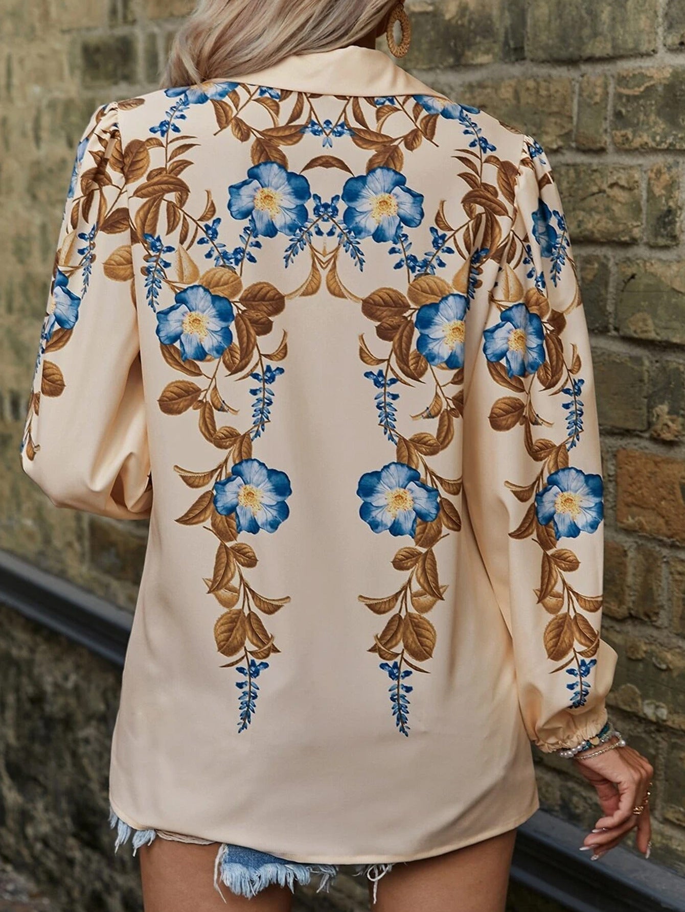 Women's Long-Sleeve Button-Up Blouse with Floral Print