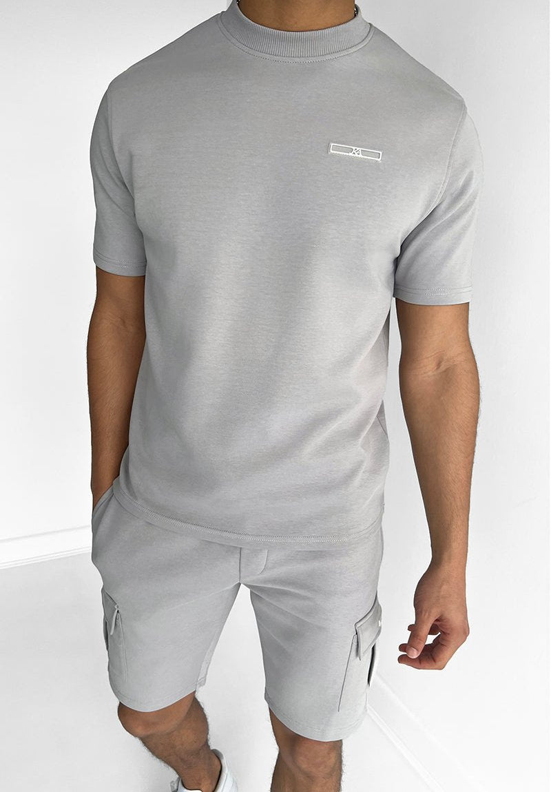 Men’s Two Piece T-Shirt and Cargo Shorts Set with Crew Neck and Pocket Detail