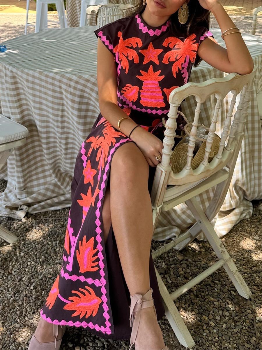 Women's Embroidered Crop Top and High-Waisted Skirt Two-Piece Set