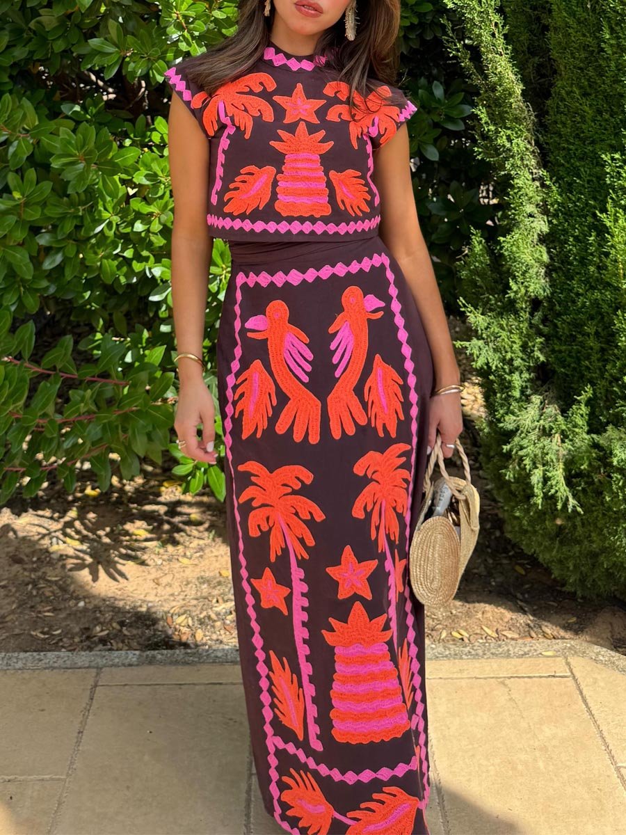 Women's Embroidered Crop Top and High-Waisted Skirt Two-Piece Set