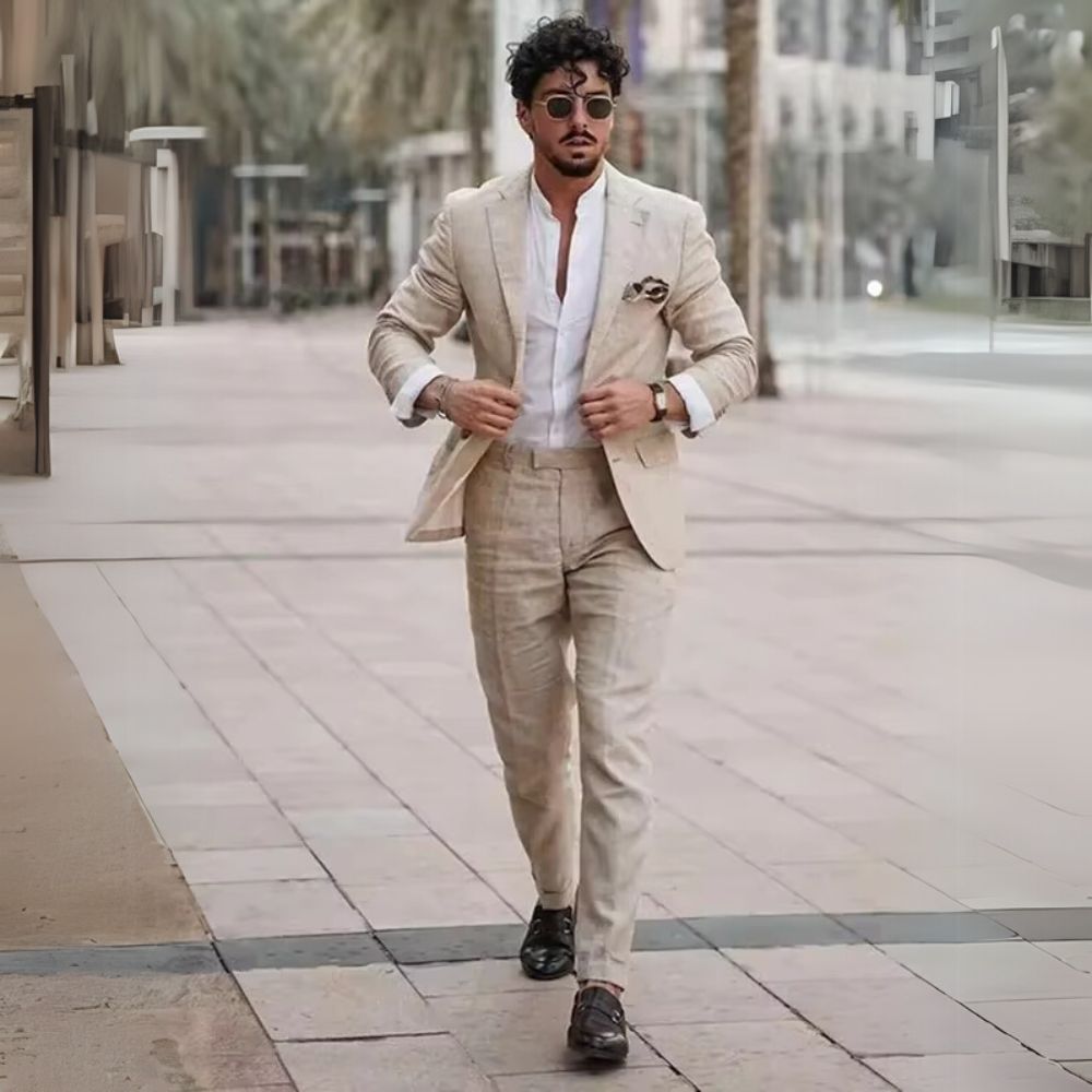 Men's Two-Piece Suit Set with Slim Fit Blazer and Tailored Trousers